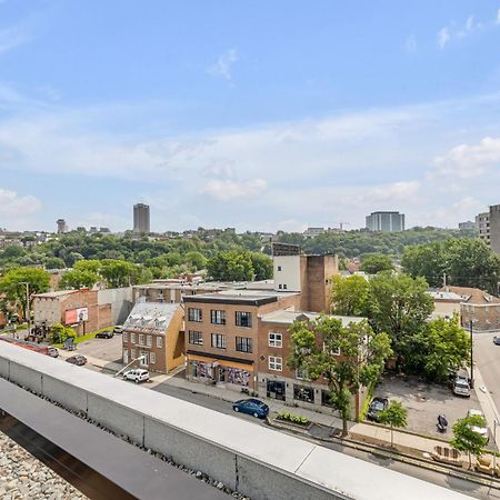 Initial / Wave + Parking / Centre-Ville De Quebec Exterior photo